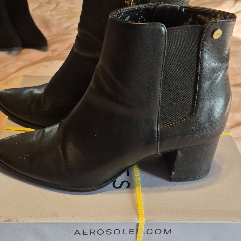 Calvin Klein Black Leather Mid-Heel Ankle Boots